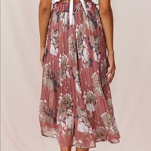 Floral Midi Skirt by Selfie Leslie NWOT